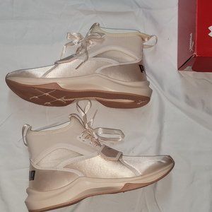 PUMA Pink Phenom Satin Ep (pearl/pearl) Women's Shoes